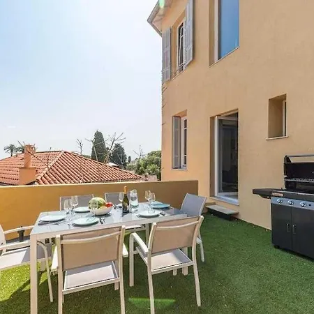 Luxurious With Indoor Pool 3br 6p - 225m2 - Cap Ferrat Villa *