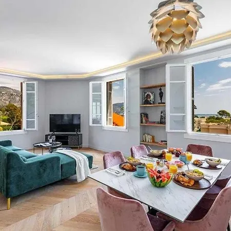 Villa Luxurious With Indoor Pool 3br 6p - 225m2 - Cap Ferrat Saint-Jean-Cap-Ferrat