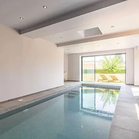 Luxurious With Indoor Pool 3br 6p - 225m2 - Cap Ferrat Villa