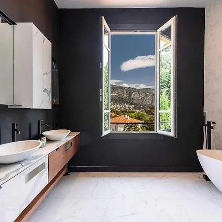 Luxurious With Indoor Pool 3br 6p - 225m2 - Cap Ferrat Villa *