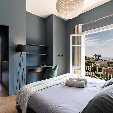 Luxurious With Indoor Pool 3br 6p - 225m2 - Cap Ferrat *