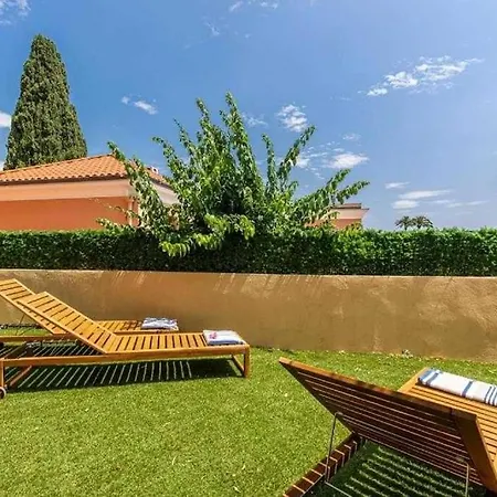 Luxurious With Indoor Pool 3br 6p - 225m2 - Cap Ferrat *
